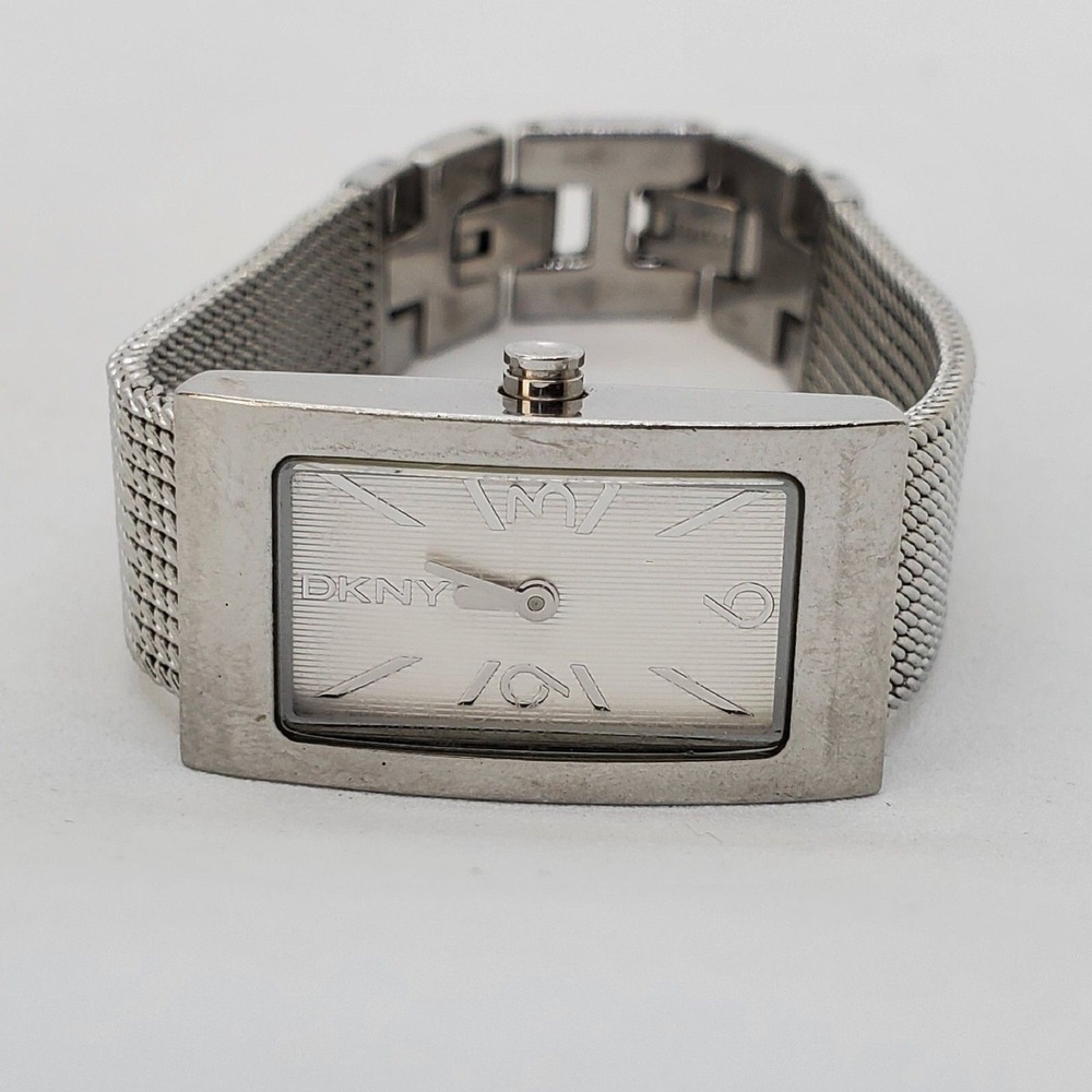DKNY Women's Watch 18MM Gray Case Gray Dial Gray Band 6.5" New Battery